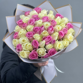 Букет из 51 розы микс  (40 см) в Кубинке