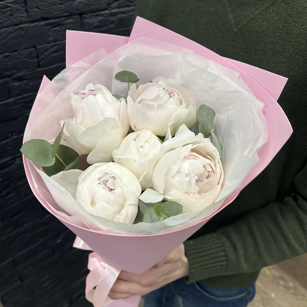 Букет из 5 пионов Одиле "Пломбир" в Кубинке