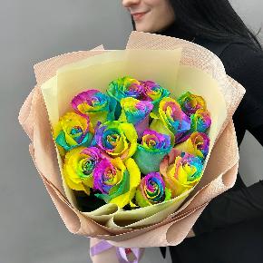 Букет из 15 радужных роз в Кубинке