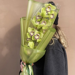 Букет из лаймовой орхидеи в Кубинке