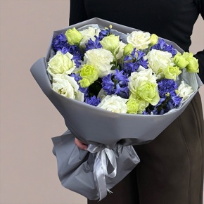 Букет из ароматных гиацинтов и эустом в Кубинке