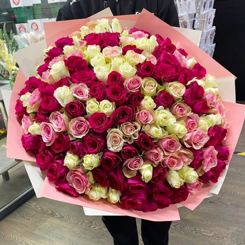 Букет 151 роза ягодный микс (40 см) в Кубинке