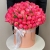 Композиция в шляпной коробке из 113 пионов Корал Шарм в Кубинке